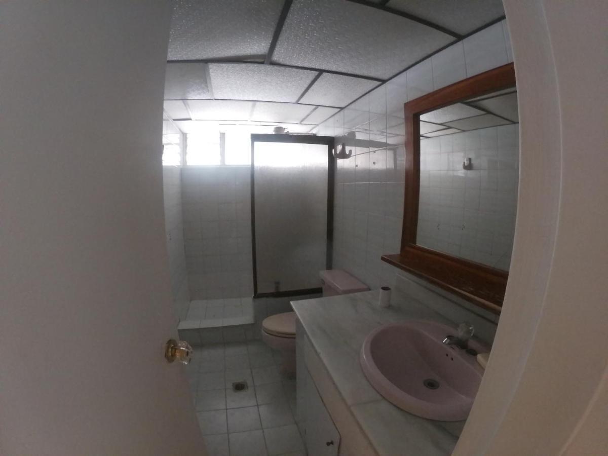 Le VI Hostal Medellín Zewnętrze zdjęcie